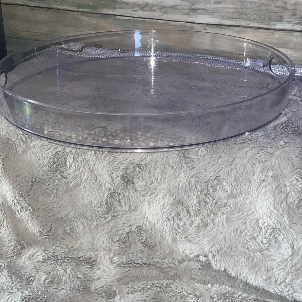 Clear Textured Tray - Picture 2 of 8